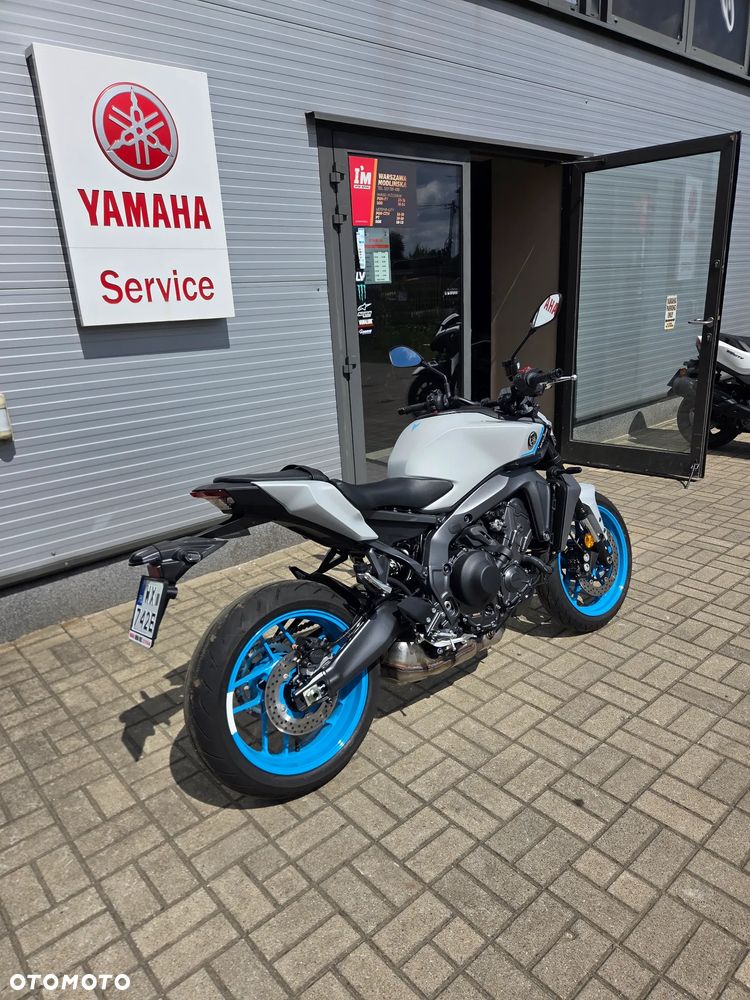 Yamaha MT - 5