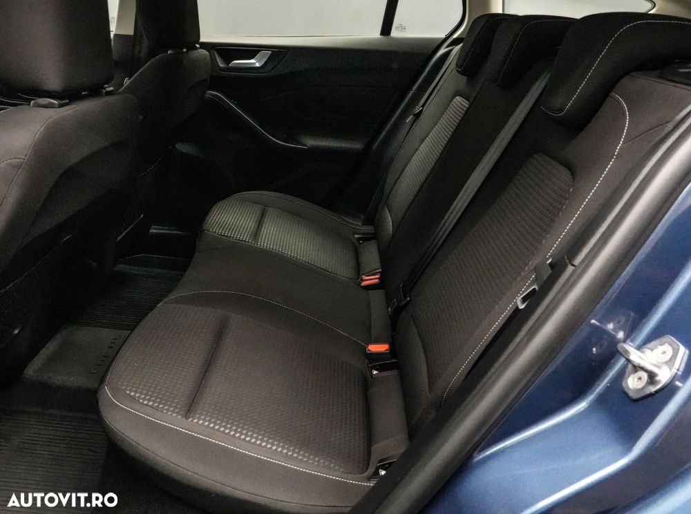 Ford Focus 1.5 EcoBlue Start-Stopp-System Aut. TITANIUM STYLE - 16