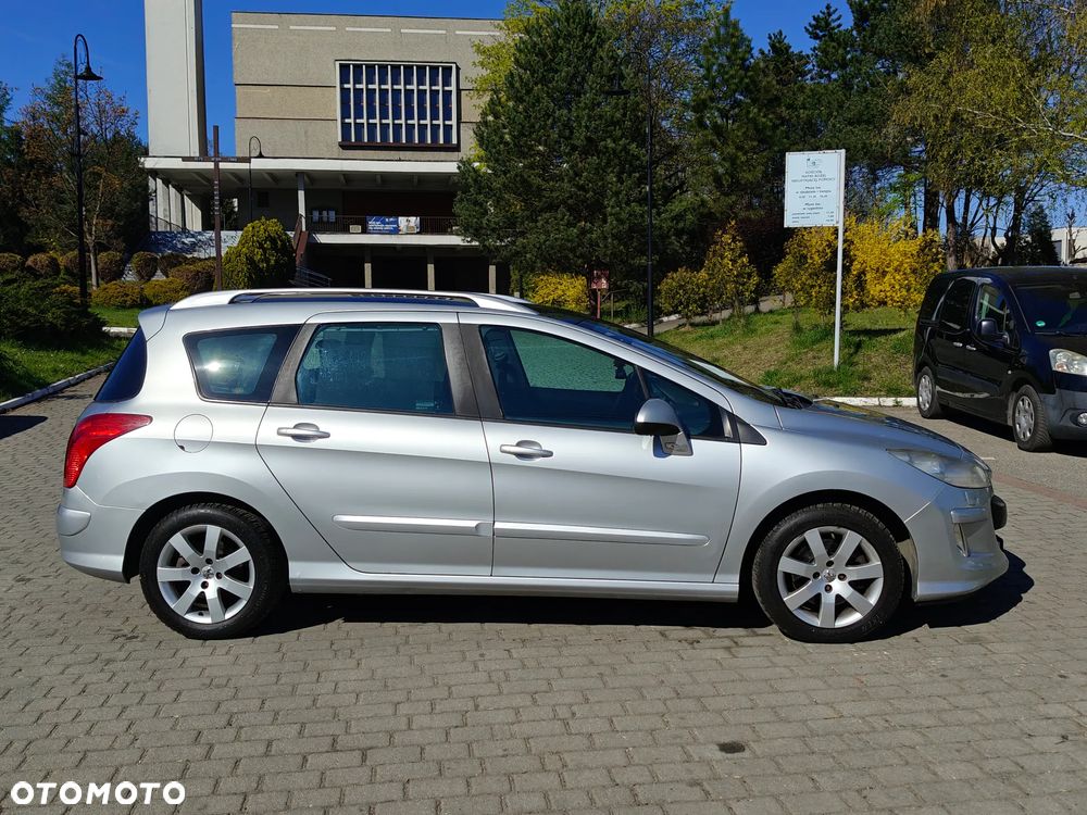 Peugeot 3008 1.6 Premium - 2