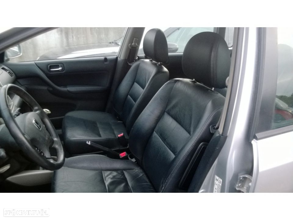 Traseira / Frente /Interior Honda Civic Sport 5 portas - 3