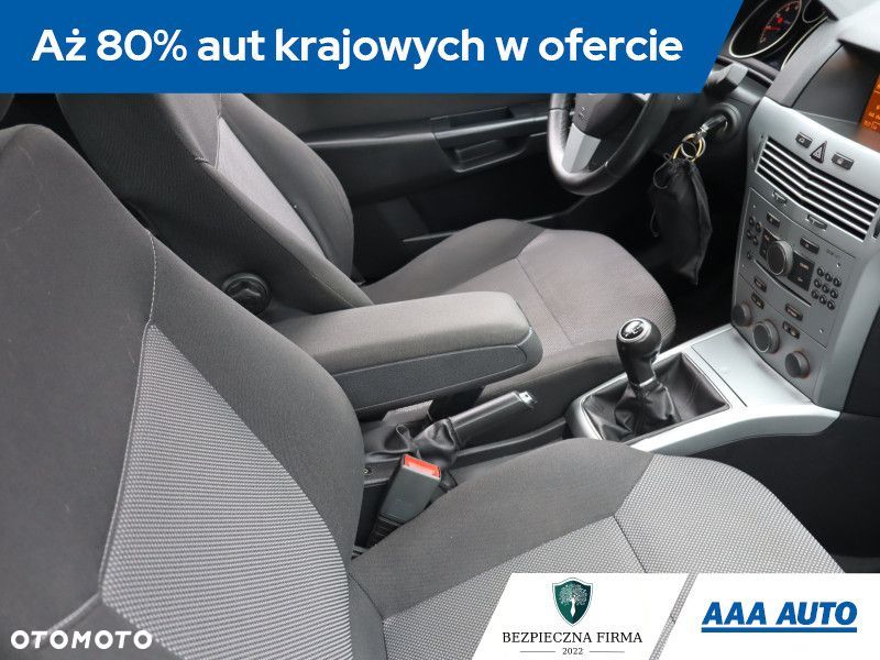 Opel Astra - 11