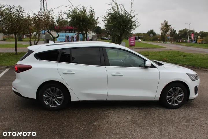 Ford Focus 1.0 EcoBoost Hybrid TITANIUM X - 8