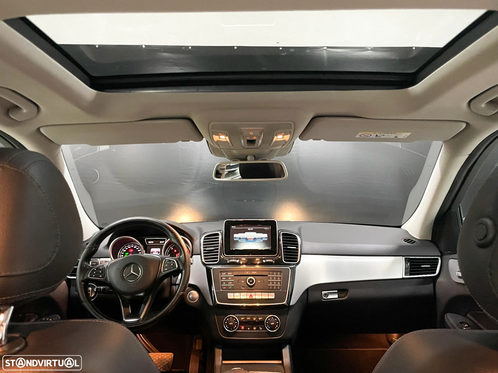 Mercedes-Benz GLE 350 d 4-Matic - 11