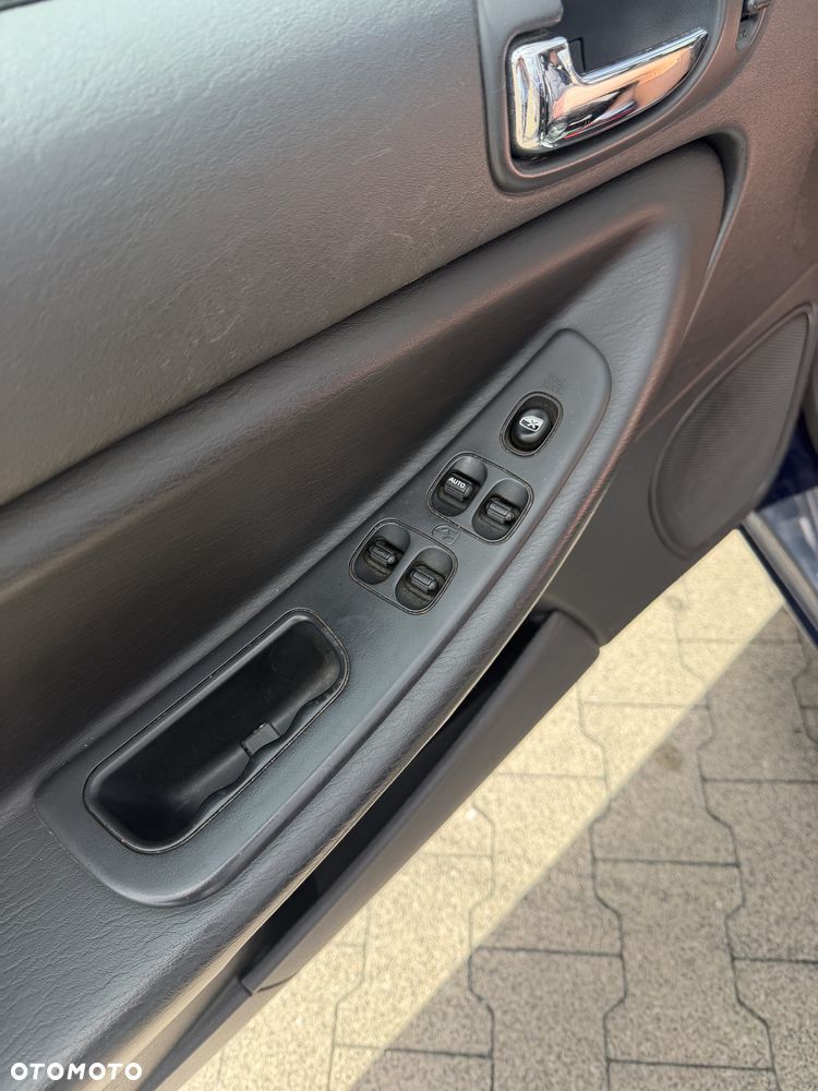 Chrysler Sebring 2.7 LX - 28