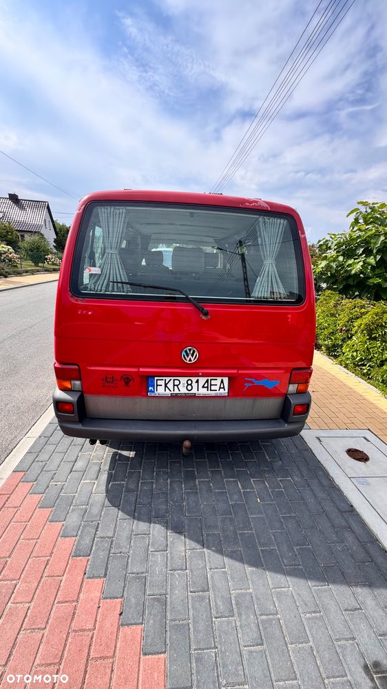 Volkswagen Multivan - 12