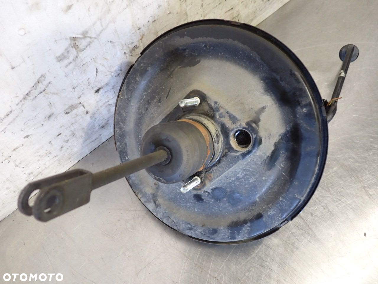 SERWO POMPA HAMULCOWA OPEL ZAFIRA B 1.9 13142361 - 2