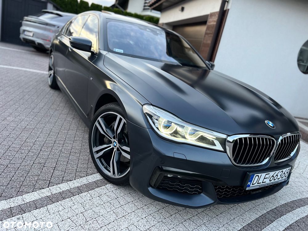 BMW Seria 7 740d xDrive - 26