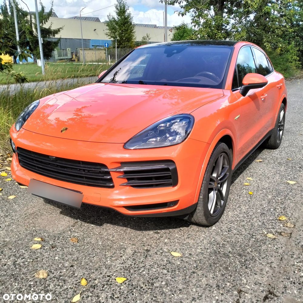 Porsche Cayenne E-Hybrid - 2