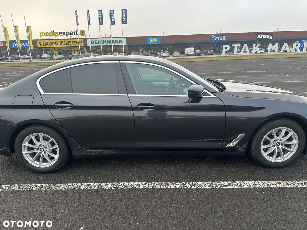 BMW Seria 5 - 11