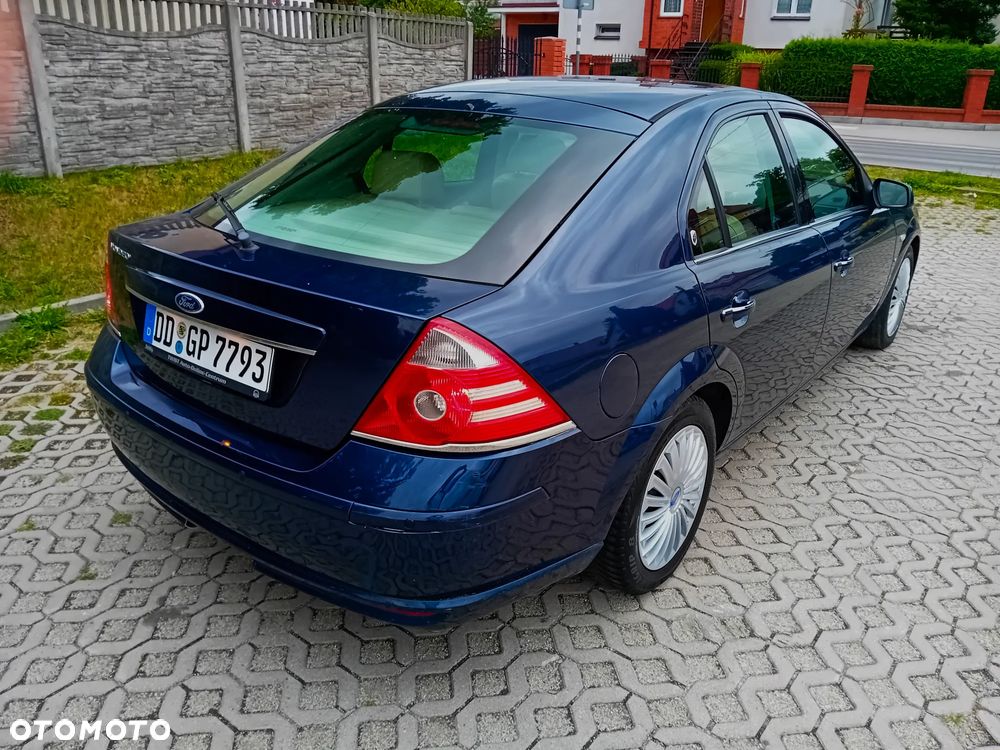 Ford Mondeo 2.5 V6 Titanium X - 6