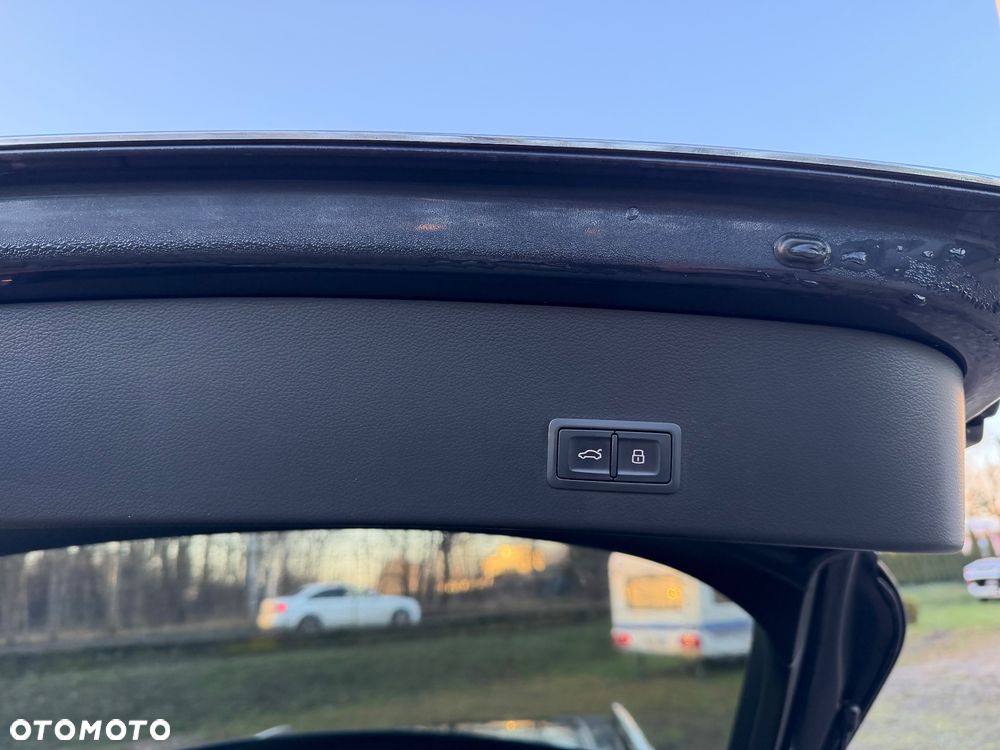 Audi A6 Allroad - 22