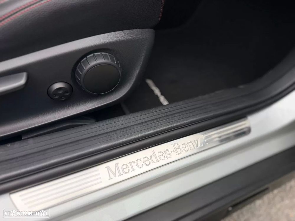 Mercedes-Benz GLA 180 AMG Line - 20