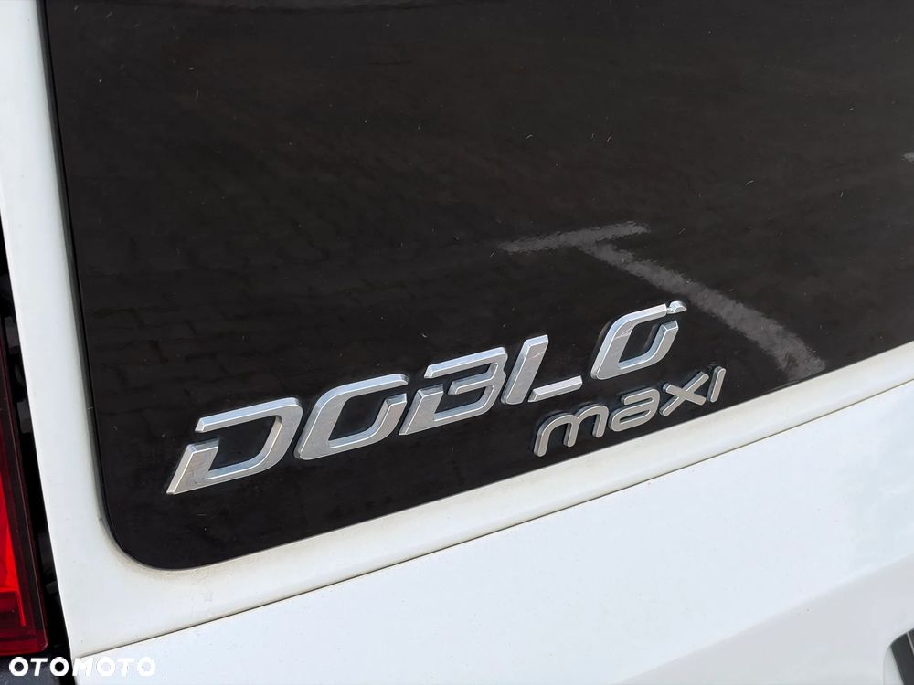 Fiat Doblo - 32