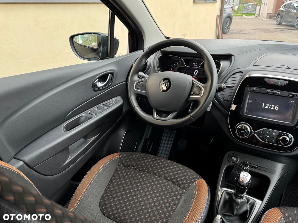 Renault Captur 1.2 Energy TCe XMOD - 11