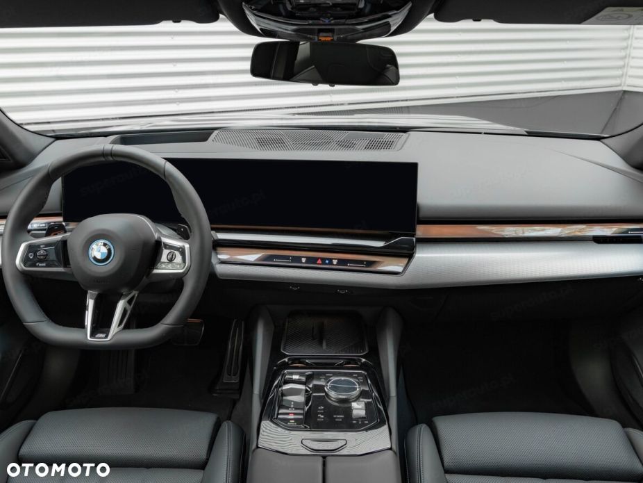 BMW Seria 5 - 8