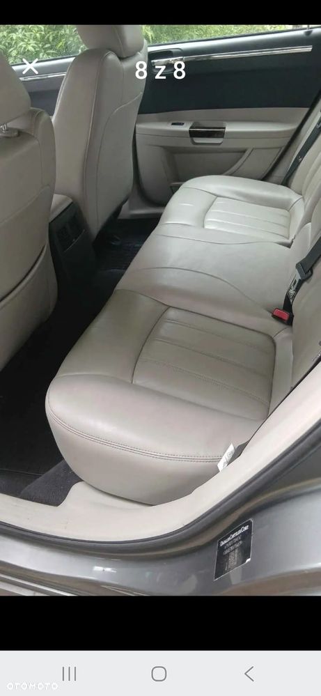 Chrysler 300C - 8