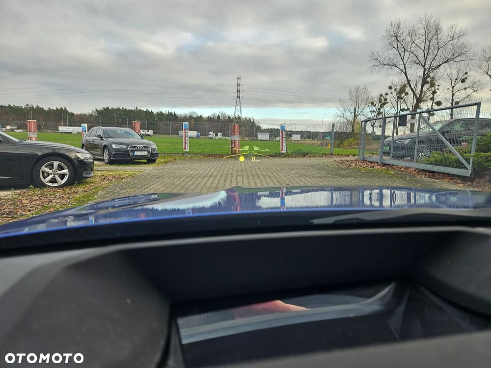 BMW Seria 3 320d xDrive M Sport Shadow - 36