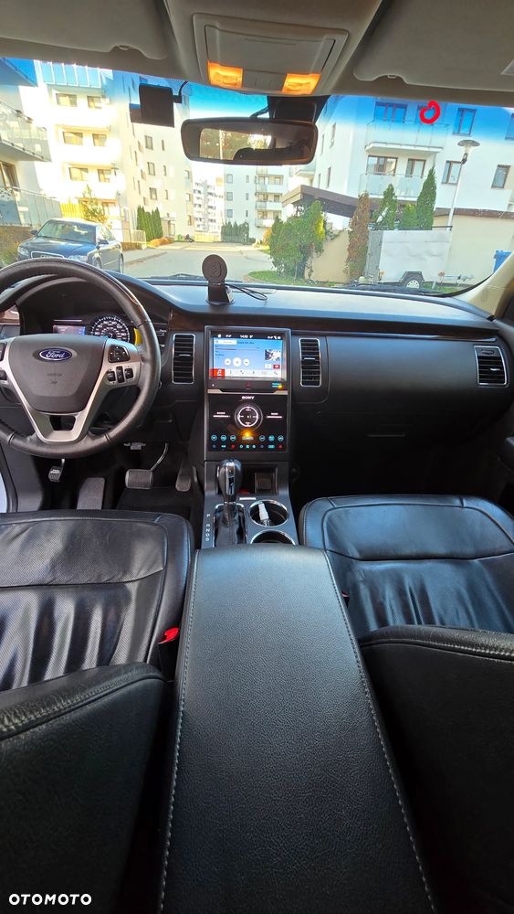 Ford Flex - 11
