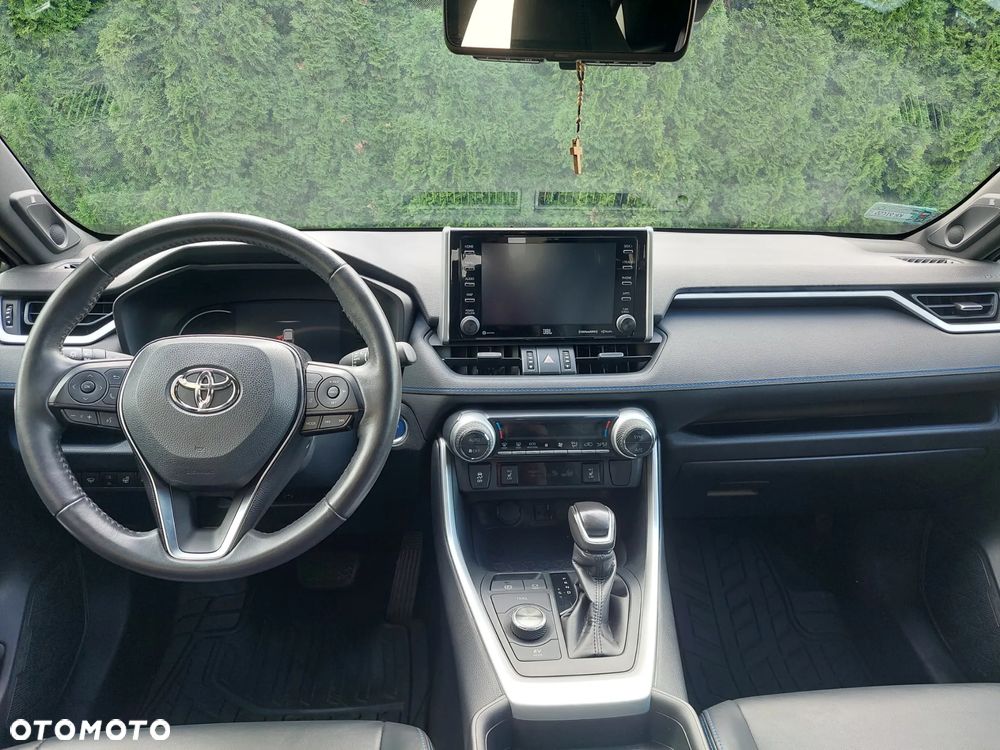Toyota RAV4 - 13