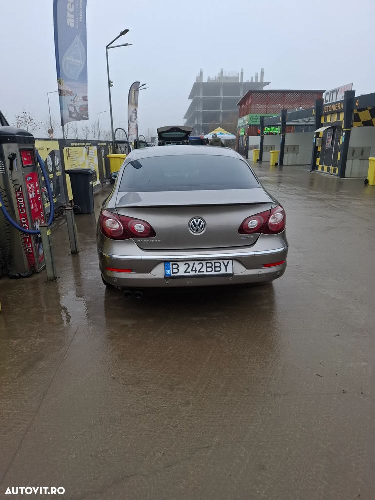 Volkswagen Passat CC - 4
