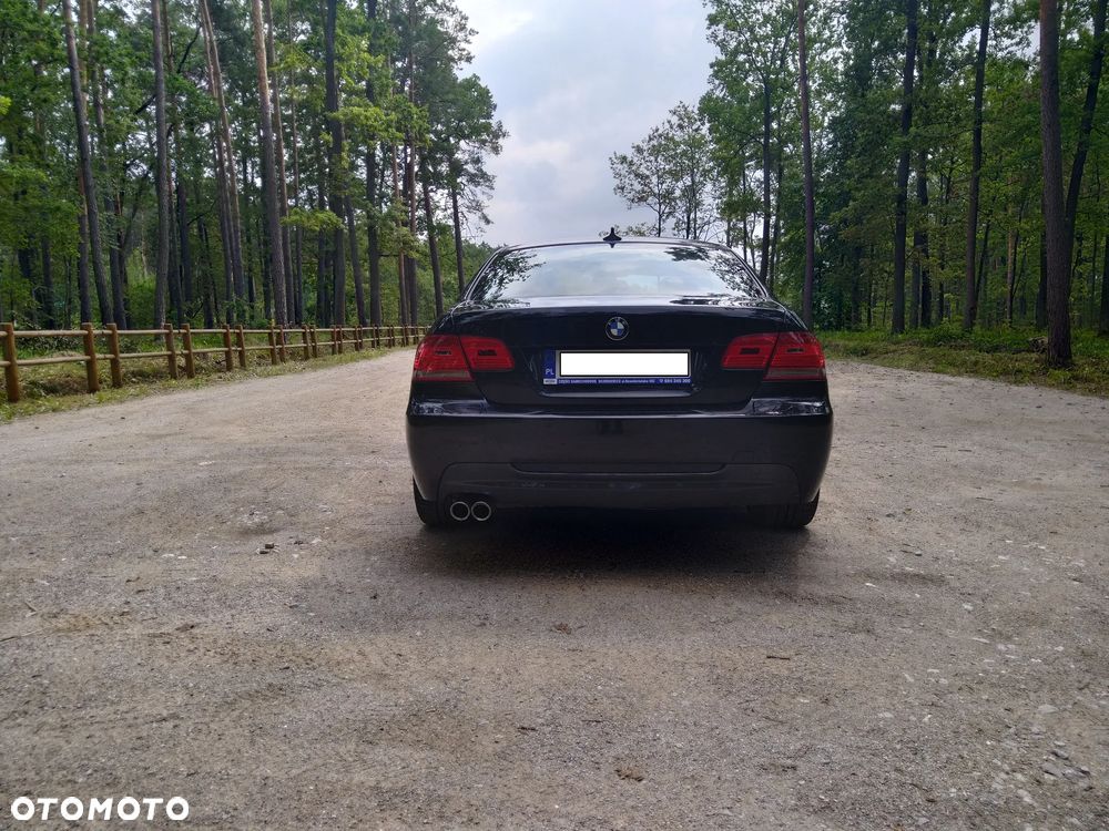 BMW Seria 3 325i - 11