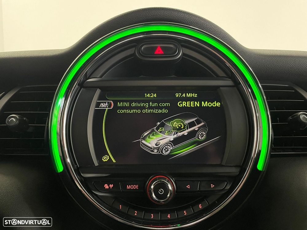 MINI 5 Portas Cooper D Aut. Seven - 42