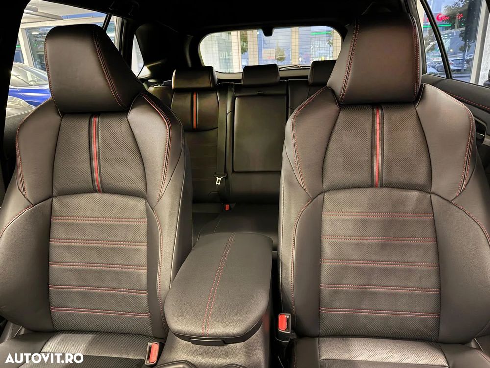 Toyota RAV4 Plug-in-Hybrid - 7