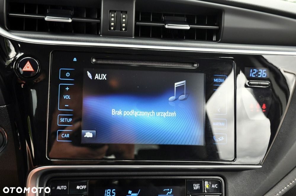 Toyota Auris - 31