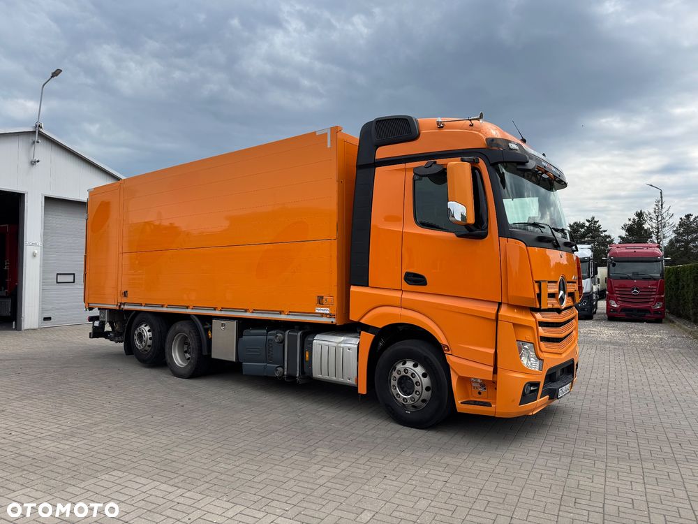 Mercedes-Benz Actros 2553 - 9