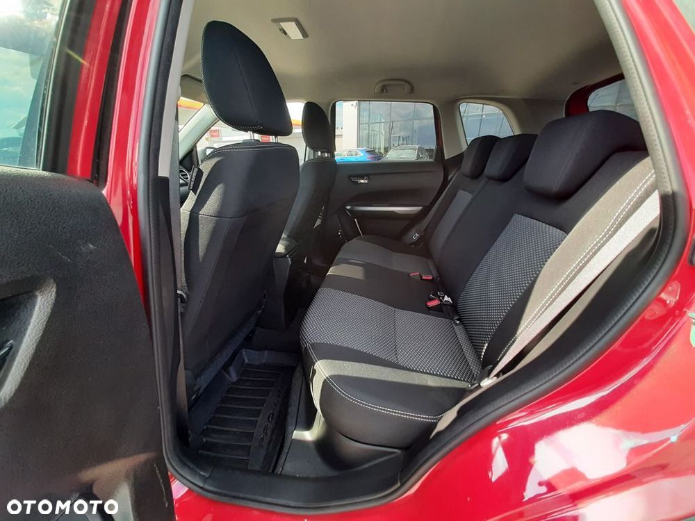 Suzuki Vitara - 22