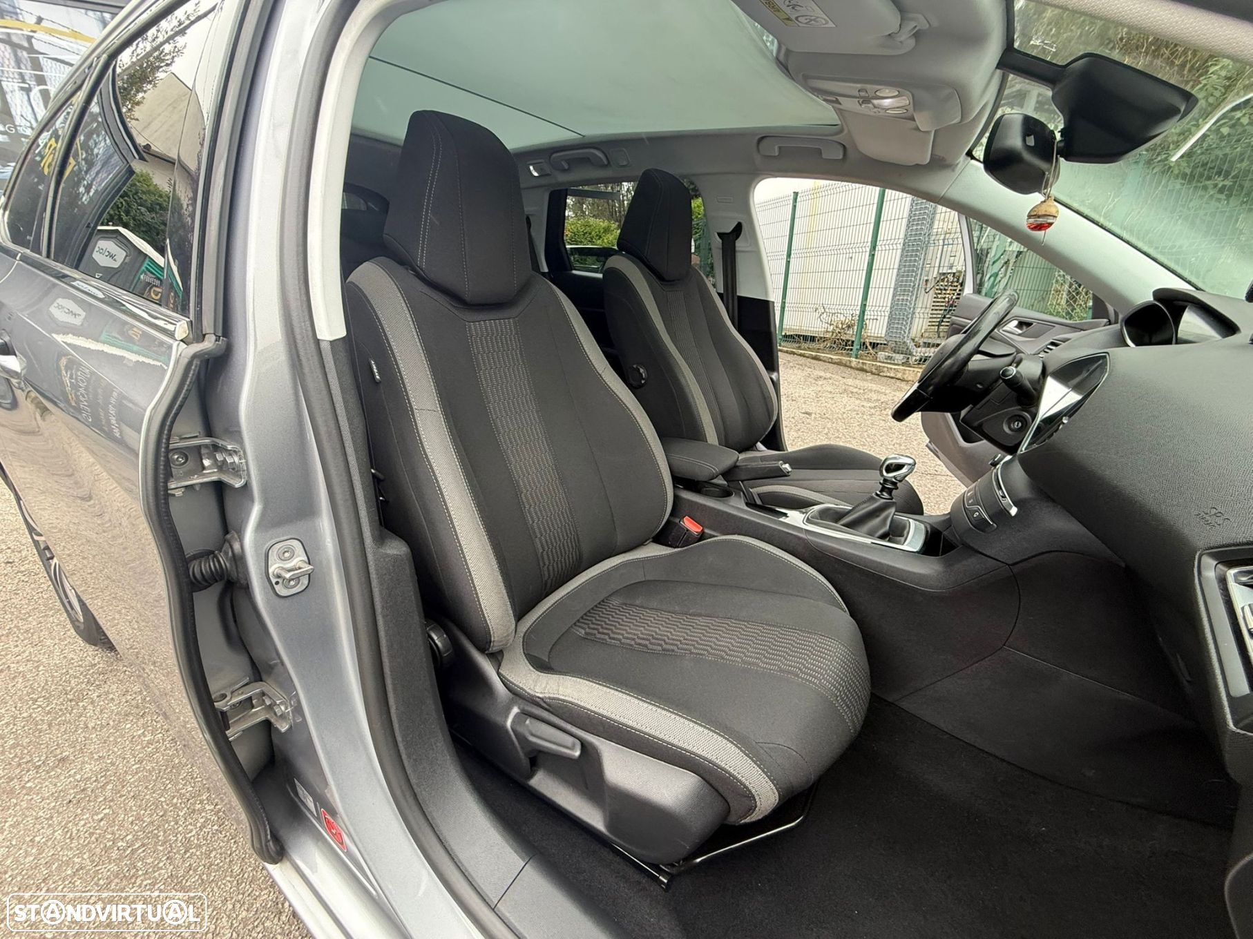 Peugeot 308 SW 1.6 BlueHDi Active J17 - 21