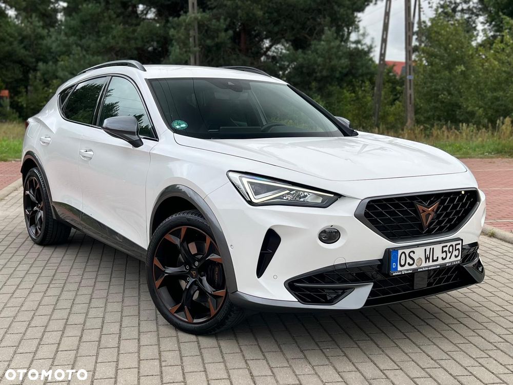 Cupra Formentor 1.4 e-Hybrid DSG Tribe Edition - 2