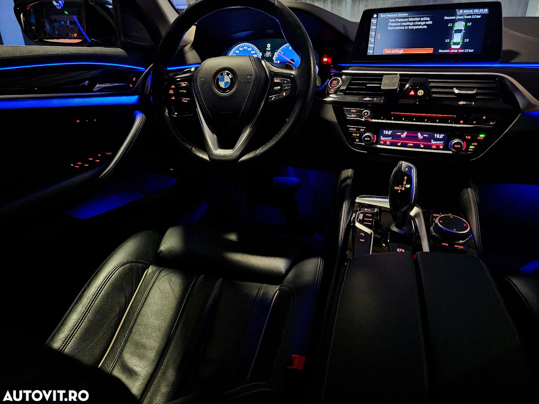 BMW Seria 5 520d xDrive Aut. Luxury Line - 13