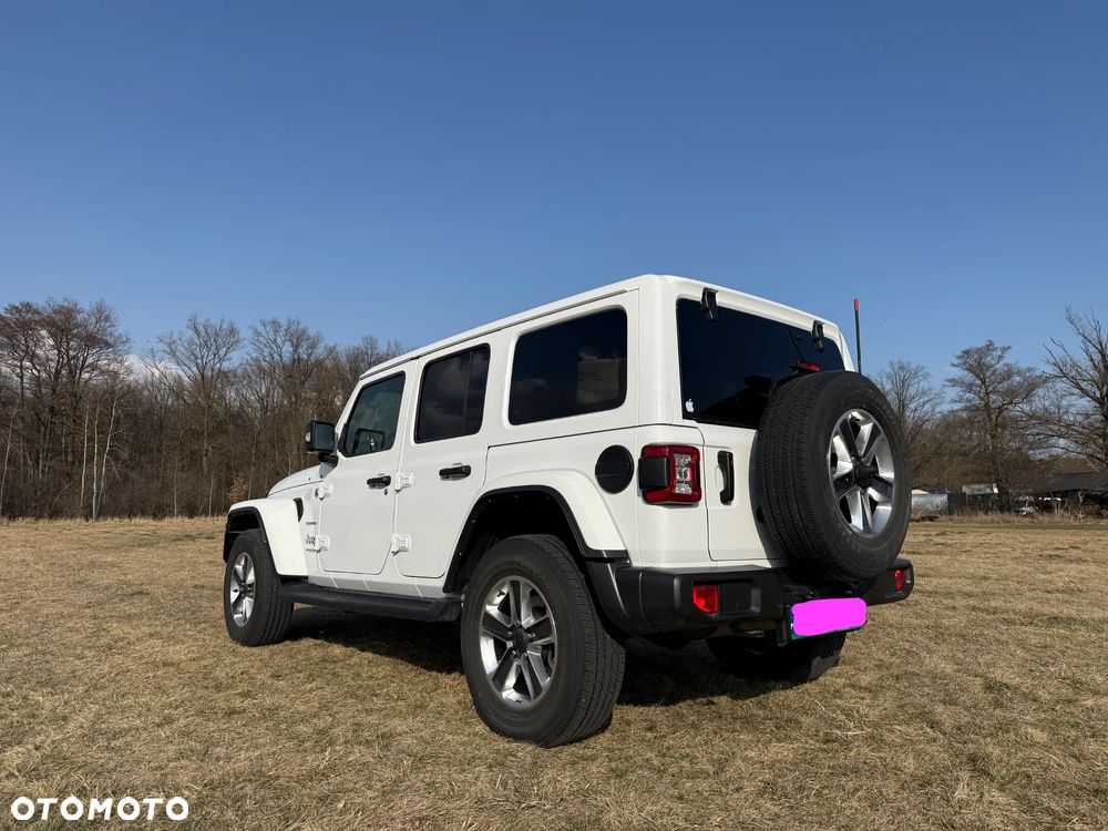 Jeep Wrangler - 4