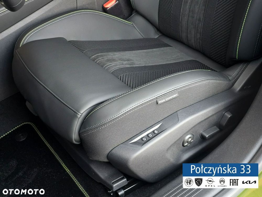 Peugeot 408 - 16