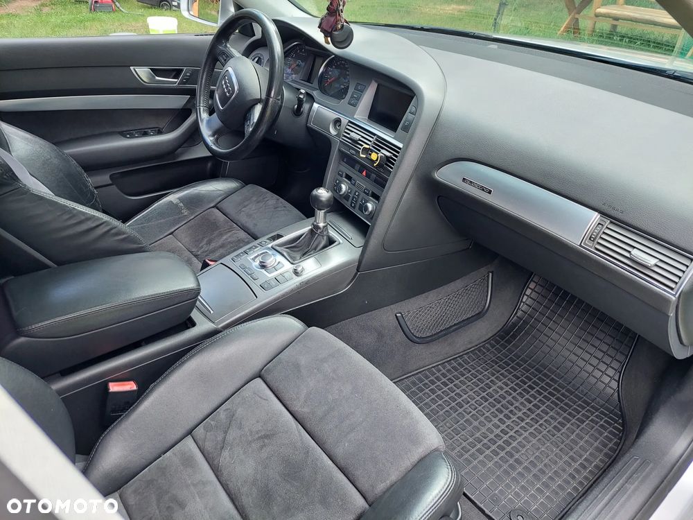 Audi A6 Avant 2.4 quattro - 7