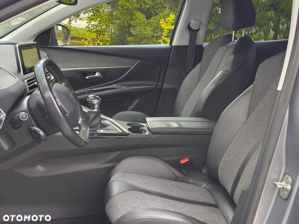 Peugeot 3008 1.6 BlueHDi Allure S&S - 22