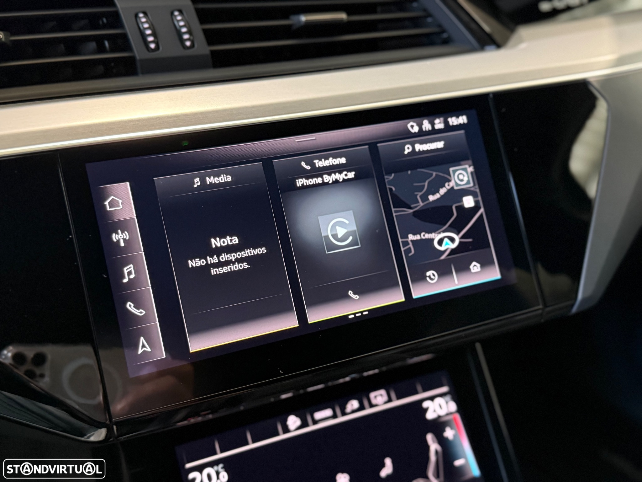 Audi Q8 e-Tron 50 quattro S line - 36
