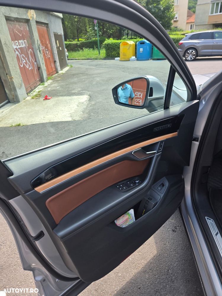 Volkswagen Touareg V6 TDI R-Style - 20