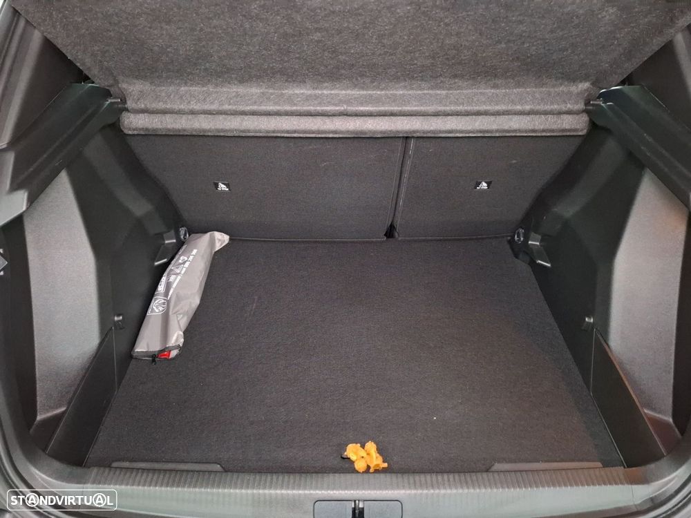 Peugeot 2008 1.2 PureTech Style — fotografia 24
