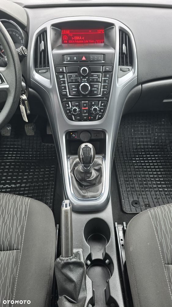 Opel Astra 1.4 T Enjoy - 10