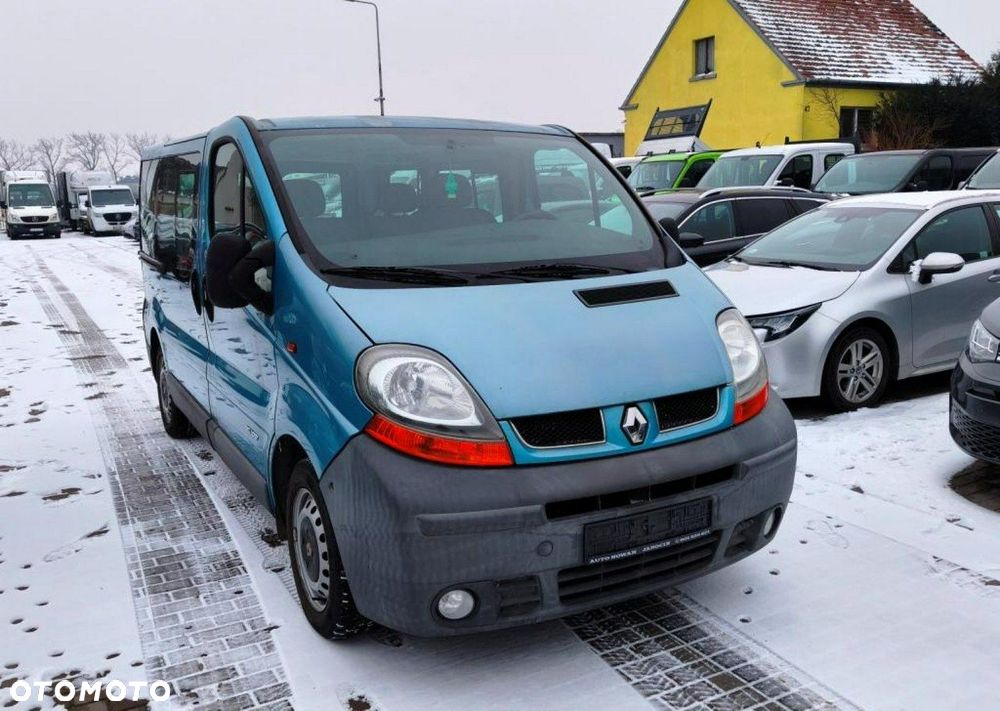 Renault Trafic - 1