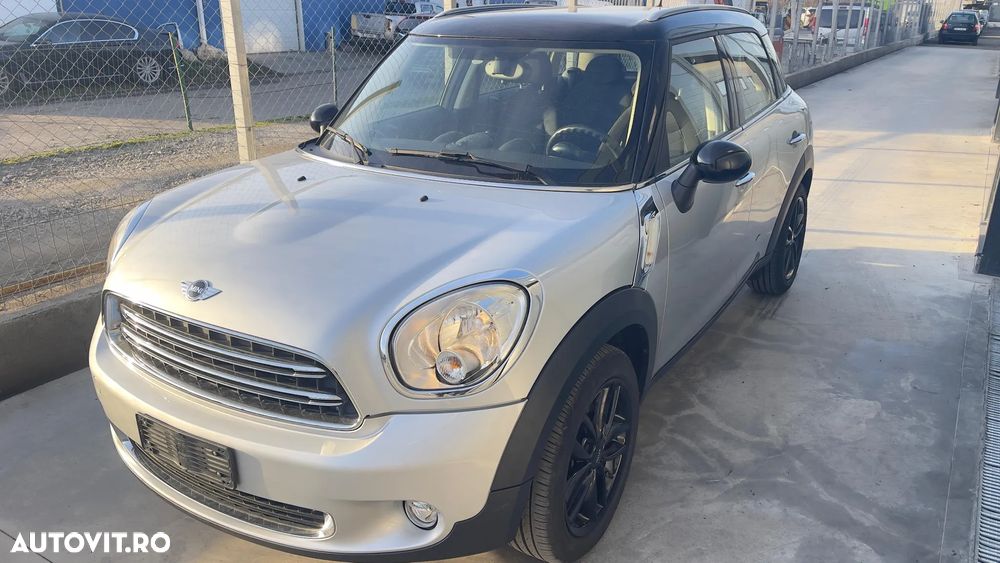 Mini Countryman - 2