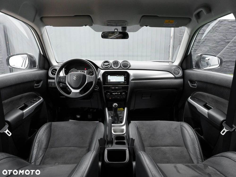 Suzuki Vitara 1.6 Premium 2WD - 18