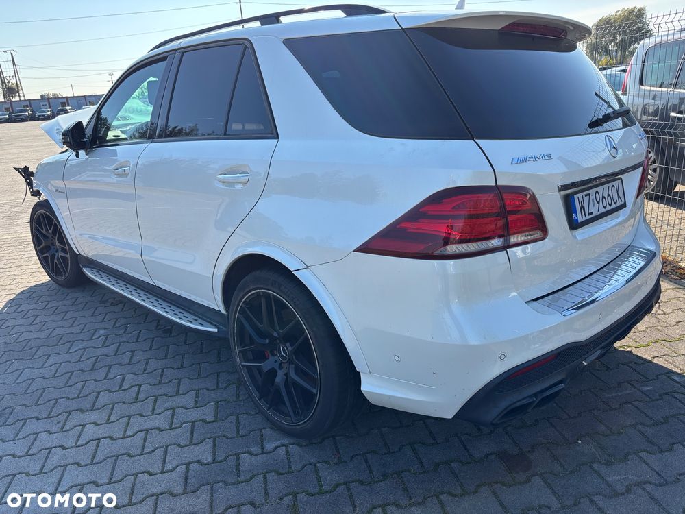 Mercedes-Benz GLE - 39