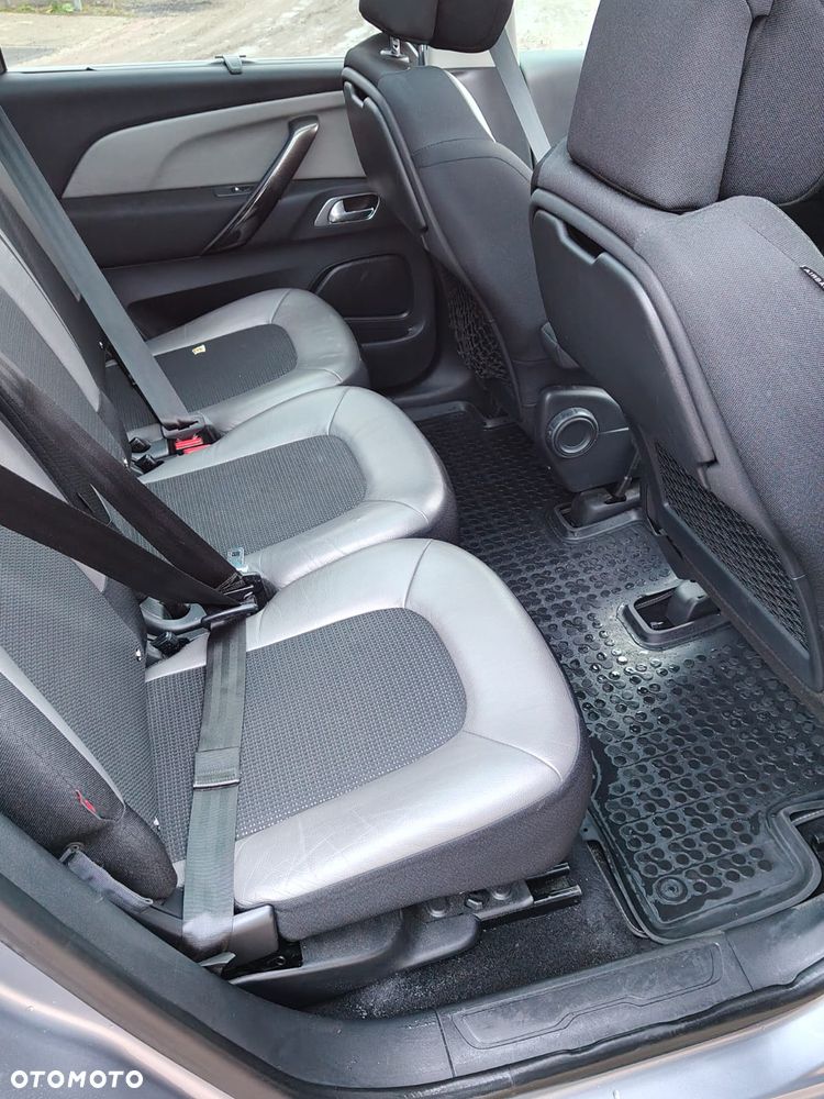 Citroën C4 Picasso - 13