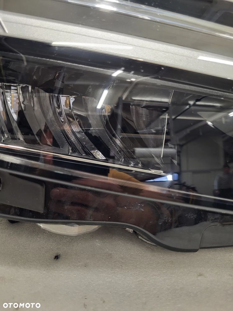 Audi Q4 E TRON FULL LED PRZÓD STRONA PRAWA  89A941034D - 4