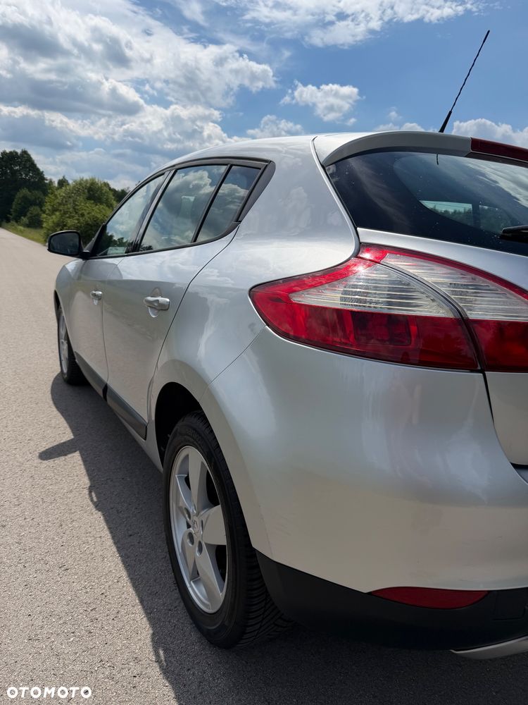 Renault Megane dCi 130 FAP Dynamique - 7