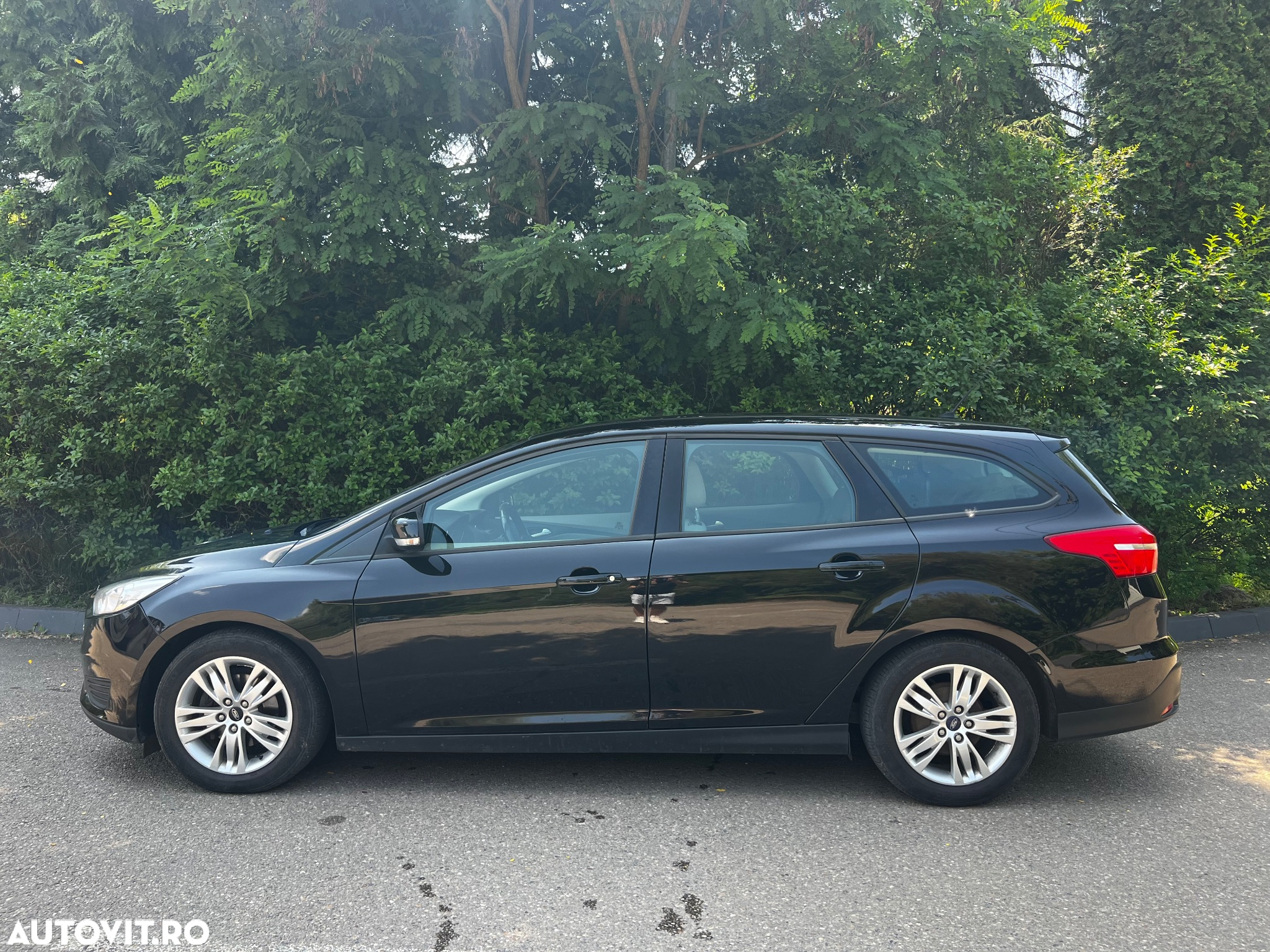 Ford Focus 1.6 TDCI DPF Trend - 13