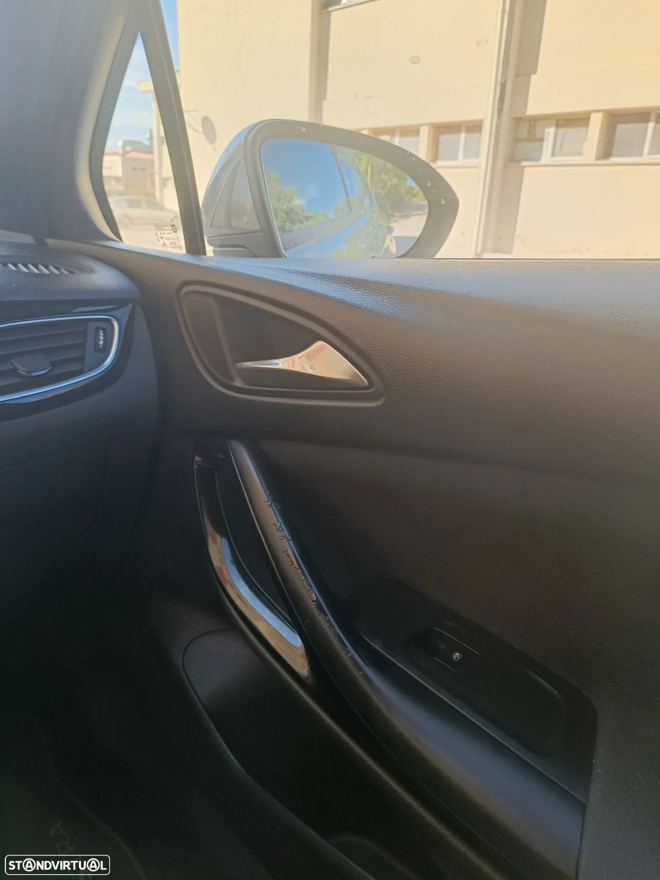 Opel Astra 1.4 T Dynamic Sport S/S - 9
